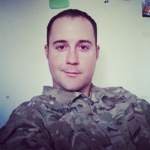 Meet your Posher, Adam